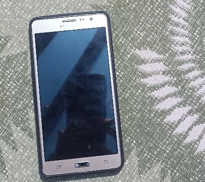 Samsung Galaxy On7 1.5 GB/8 GB