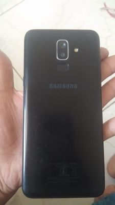 Samsung Galaxy J8 4 GB/64 GB