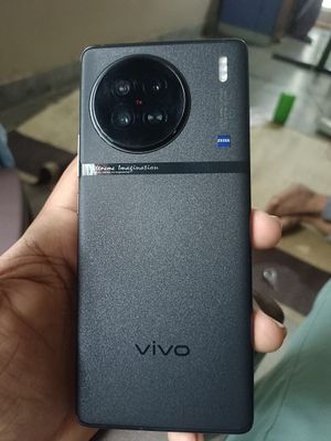Vivo X90 8 GB/256 GB