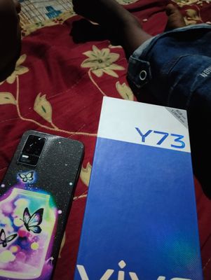 Vivo Y73 8 GB/128 GB