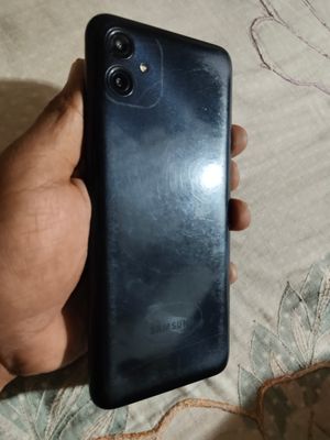 Samsung Galaxy M04 64 GB