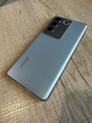 Vivo V27 8 GB/128 GB