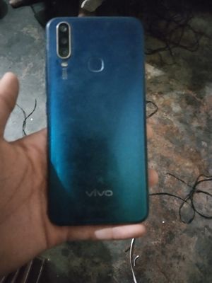 Vivo Y12 3 GB/64 GB