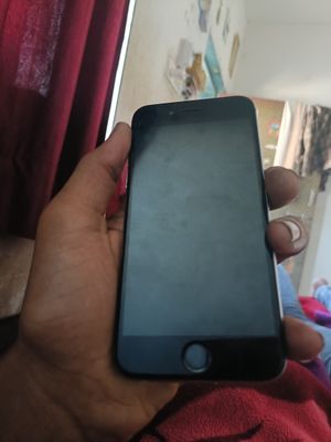 Apple iPhone 6S 64 GB