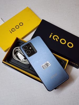 iQOO Z6 8 GB/128 GB