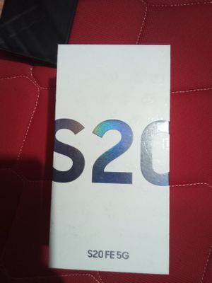 Samsung Galaxy S20 FE 5G 8 GB/128 GB