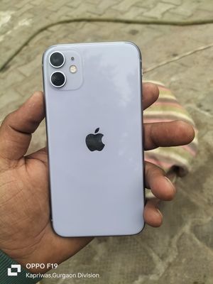 Apple iPhone 11 64 GB 2