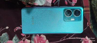 iQOO Z6 4 GB/128 GB