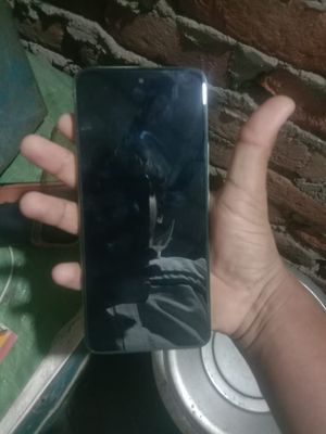iQOO Z9x 5G 4 GB/128 GB 2