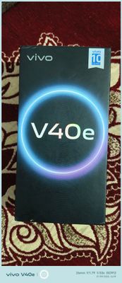 Vivo V40e 8 GB/128 GB