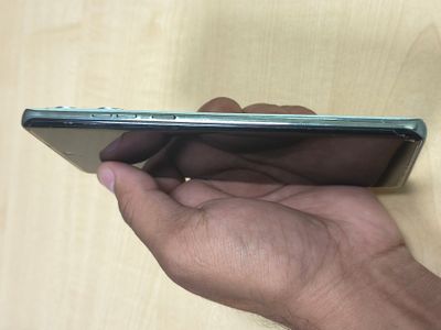Motorola Moto Edge 40 Neo 8 GB/128 GB 4