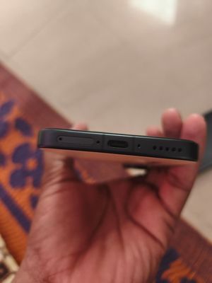 Vivo X200 FE 12 GB/256 GB 2