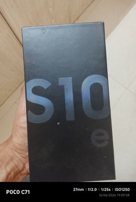 Samsung Galaxy S10e 6 GB/128 GB 2