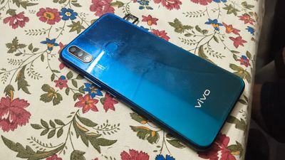Vivo Y15 (2019) 4 GB/64 GB