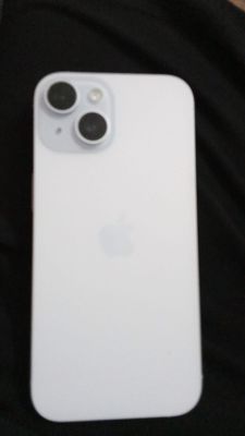 Apple iPhone 15 6 GB/128 GB 3