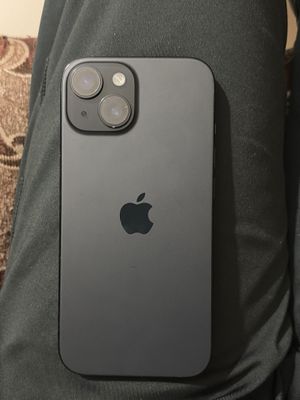 Apple iPhone 15 6 GB/128 GB 2