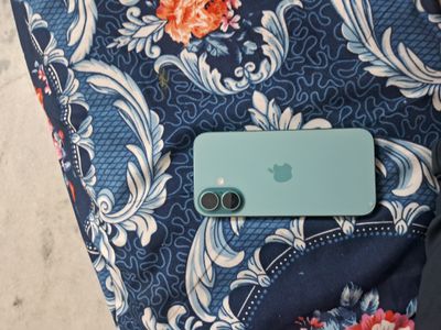Apple iPhone 16 8 GB/128 GB