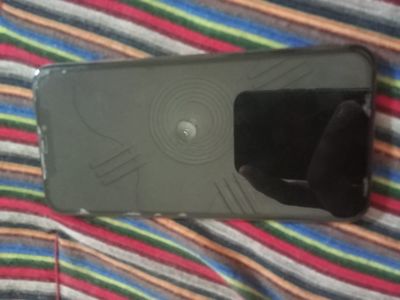 Apple iPhone XS Max 64 GB 3
