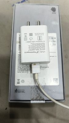 Vivo V27 8 GB/128 GB 2