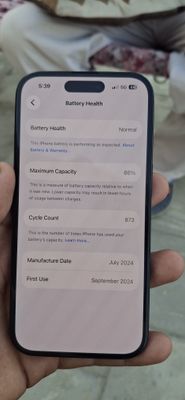 Apple iPhone 16 8 GB/128 GB 3