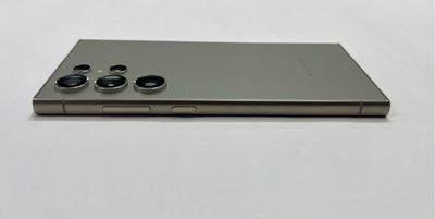 Samsung Galaxy S24 Ultra 5G 12 GB/256 GB 4