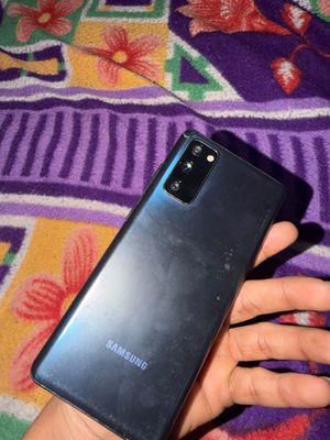 Samsung Galaxy S20 FE 5G 8 GB/128 GB 2